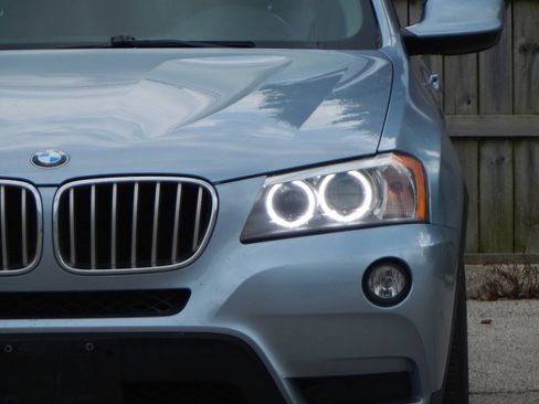 Used 2011 BMW X3 xDrive28i AWD/4WD image 10