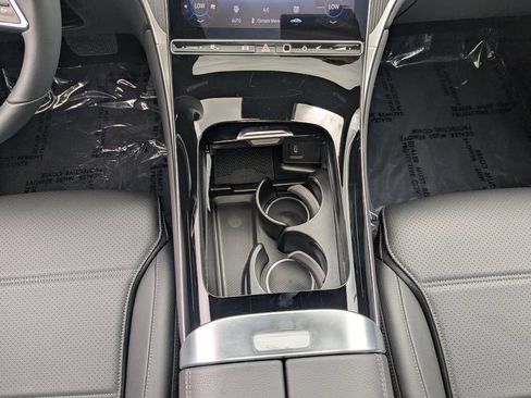 Certified 2026 Mercedes-Benz GLC 300 image 6
