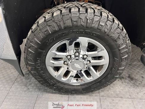 Used 2015 Chevrolet Silverado 2500 LTZ w/ Duramax Plus Package image 21