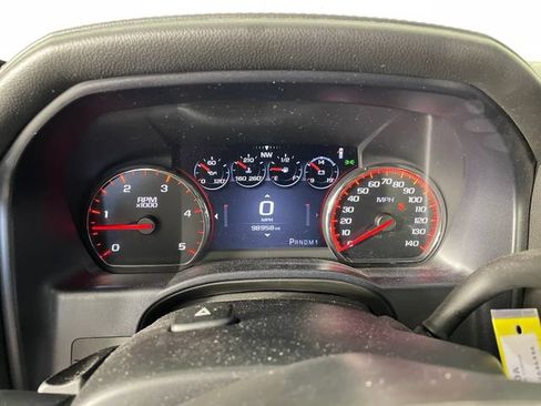 Used 2015 GMC Sierra 2500 Denali w/ Duramax Plus Package AWD/4WD image 5