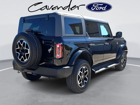 New 2026 Ford Bronco Outer Banks AWD/4WD image 5