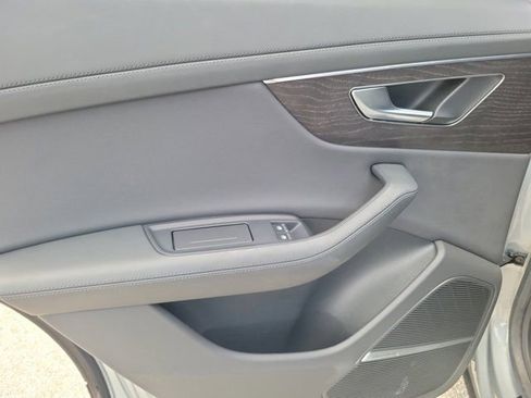 Certified 2023 Audi Q8 Prestige AWD/4WD image 12