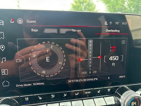 New 2026 GMC Canyon Denali AWD/4WD image 39