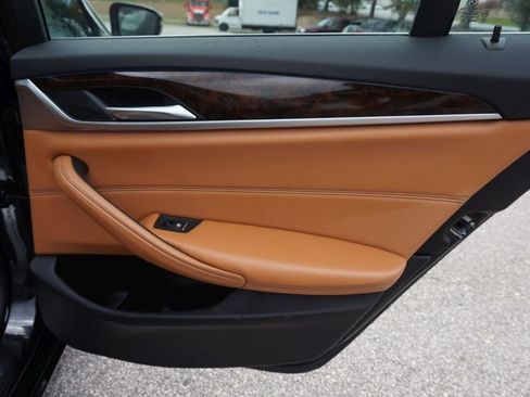 Used 2017 BMW 540i image 27