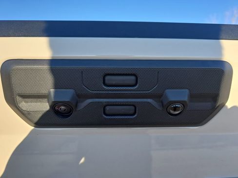 New 2026 GMC Sierra 1500 AT4 w/ AT4 Premium Package AWD/4WD image 13
