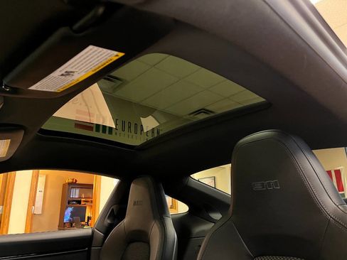 Used 2024 Porsche 911 Carrera T image 18