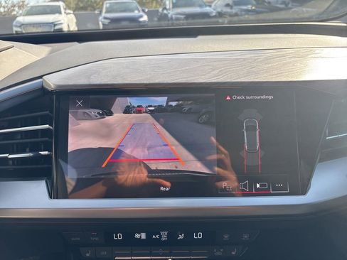 Used 2023 Audi Q4 e-tron Premium Plus w/ Premium Plus image 25