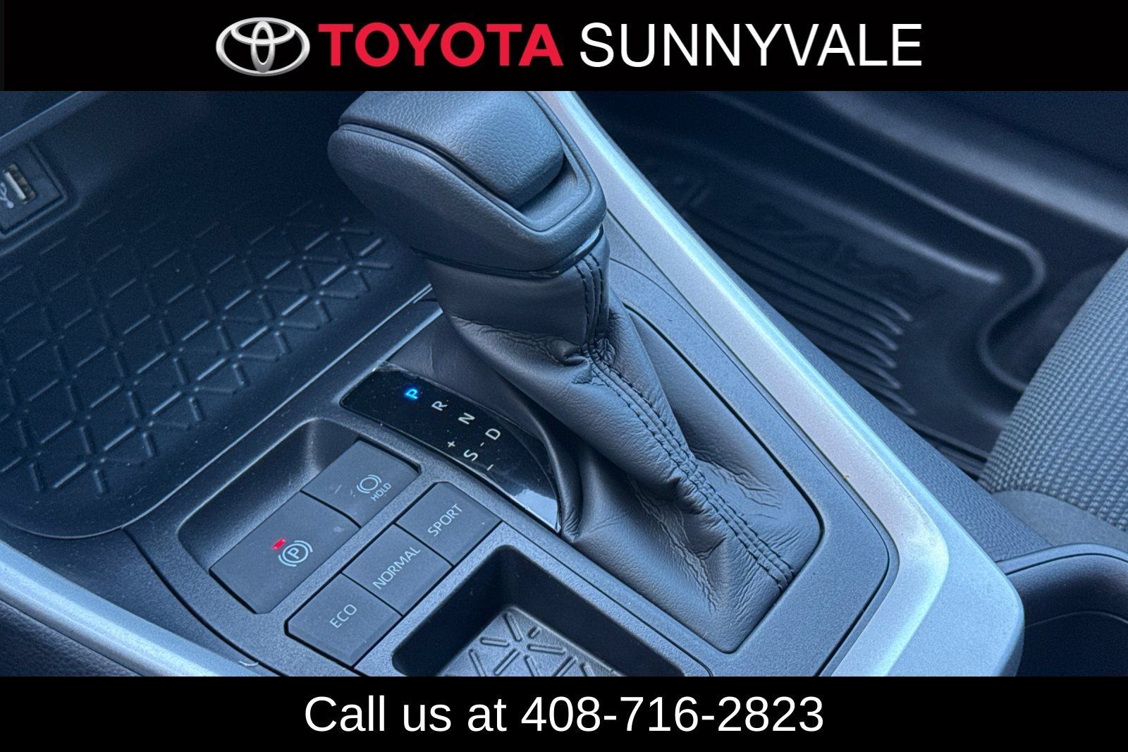 Certified 2025 Toyota RAV4 LE FWD image 26