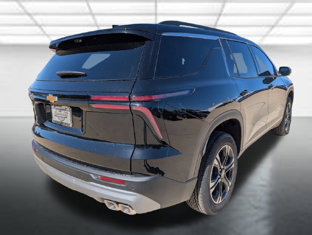 New 2027 Chevrolet Traverse LT w/ Sun and Wheel Package FWD image 33