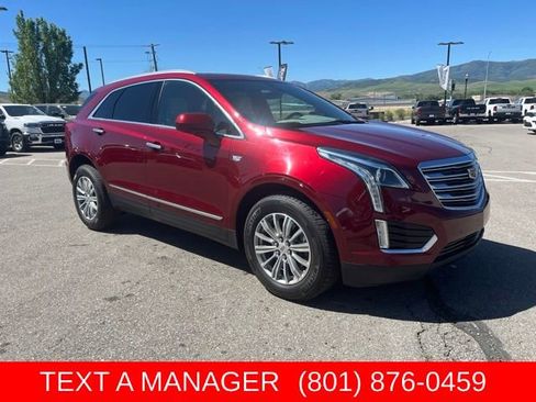 Used 2017 Cadillac XT5 Luxury w/ Driver Awareness Package AWD/4WD image 1
