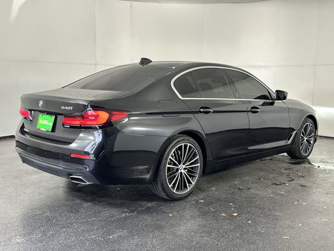 Used 2022 BMW 540i w/ Premium Package image 11