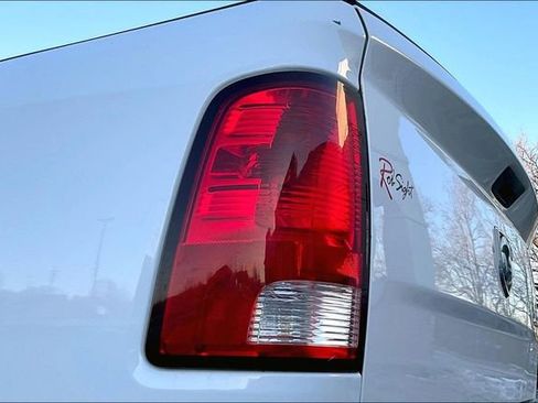 Used 2017 RAM 1500 ST w/ SXT Appearance Group AWD/4WD image 22