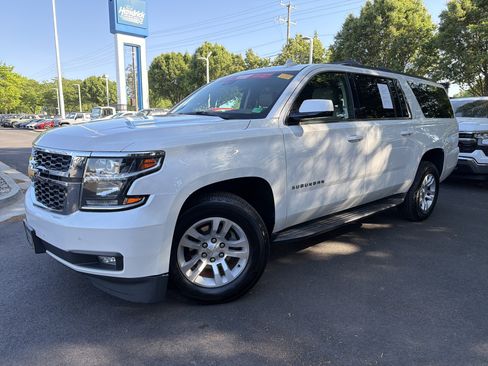 Used 2019 Chevrolet Suburban LT AWD/4WD image 5