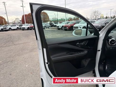 Used 2024 Chevrolet Blazer EV LT image 22