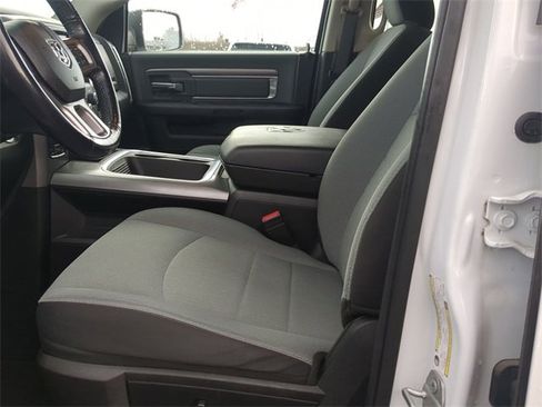 Certified 2022 RAM 1500 Classic SLT w/ Electronics Group image 15