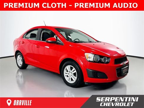 Used 2014 Chevrolet Sonic LT image 1