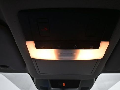 Used 2024 Nissan Rogue SV FWD image 28