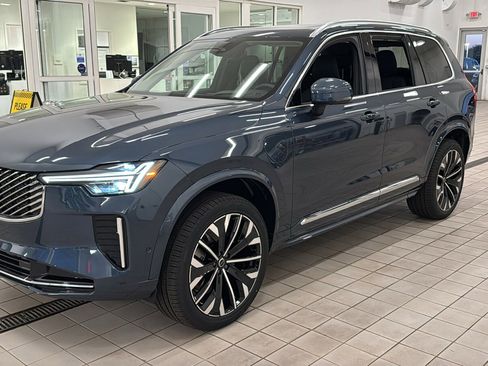 New 2026 Volvo XC90 T8 Ultra w/ Protection Package Premier AWD/4WD image 9