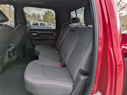 New 2026 RAM 2500 Big Horn AWD/4WD image 14