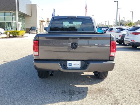 Used 2018 RAM 1500 Express image 7