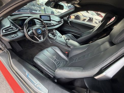Used 2017 BMW i8 AWD/4WD image 28