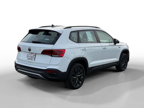 Used 2023 Volkswagen Taos S image 5