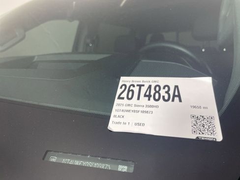 Used 2025 GMC Sierra 3500 Denali w/ Denali Reserve Package image 34