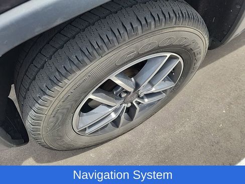 Used 2019 Jeep Grand Cherokee Limited w/ Luxury Group II AWD/4WD image 9