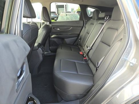 Certified 2025 Nissan Murano SV image 11