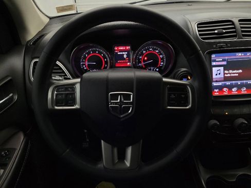 Used 2018 Dodge Journey Crossroad w/ Driver Convenience Group image 22