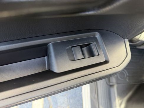 Used 2024 Toyota Tacoma SR image 34