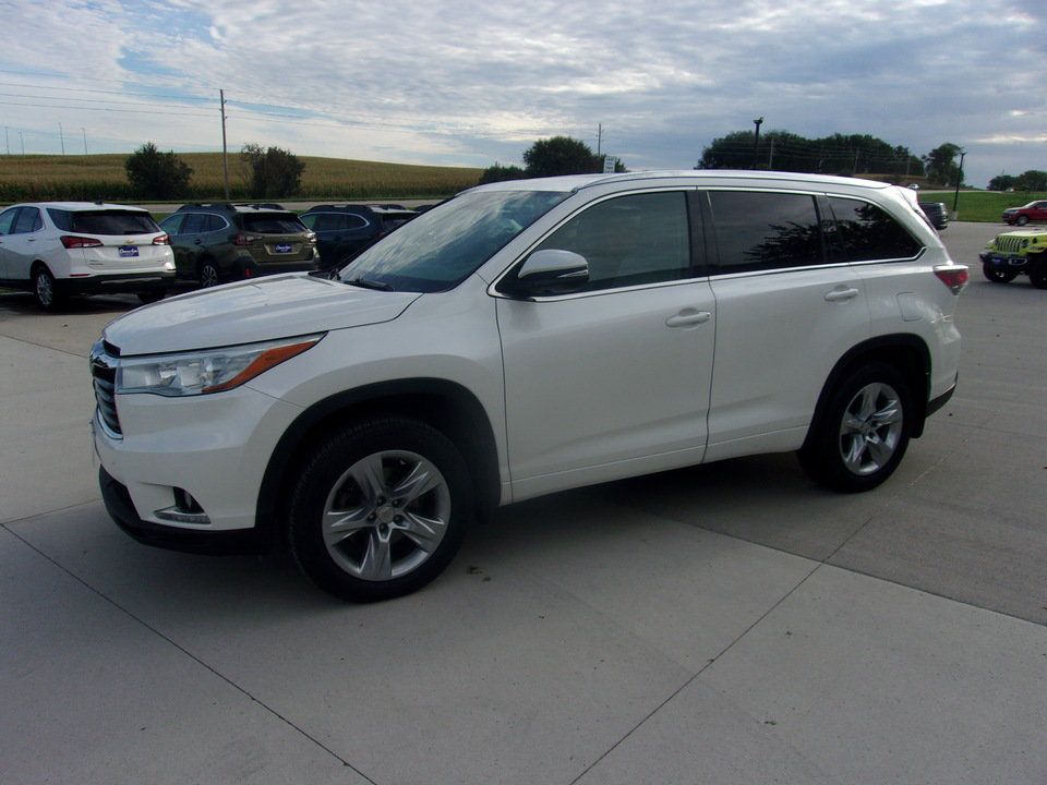 Used 2014 Toyota Highlander Limited AWD/4WD image 5