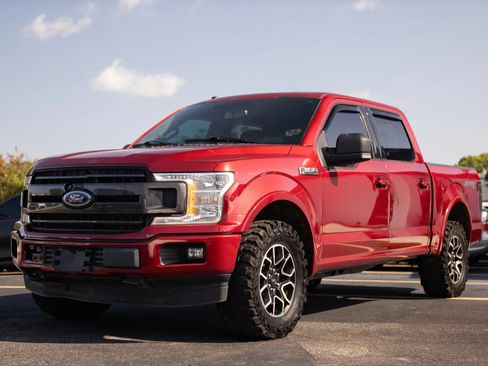 Used 2018 Ford F150 XLT w/ Equipment Group 302A Luxury AWD/4WD image 5