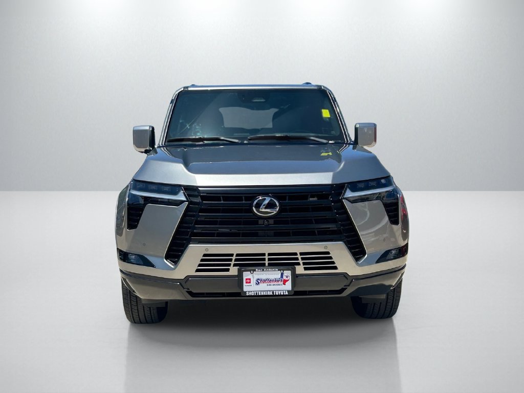 Used 2026 Lexus GX 550 AWD/4WD image 2