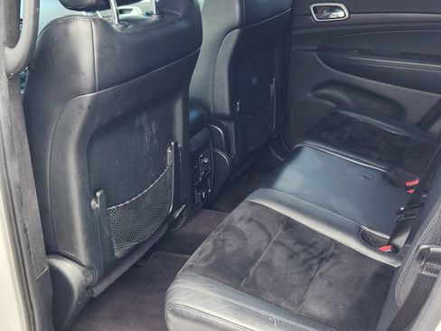 Used 2018 Jeep Grand Cherokee Altitude AWD/4WD image 27