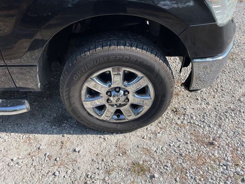 Used 2014 Ford F150 XLT w/ Equipment Group 302A Luxury image 34