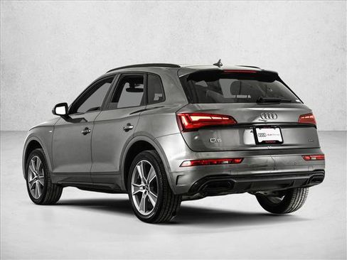 Used 2025 Audi Q5 2.0T Premium image 8
