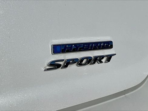 Used 2025 Honda Accord Sport image 9