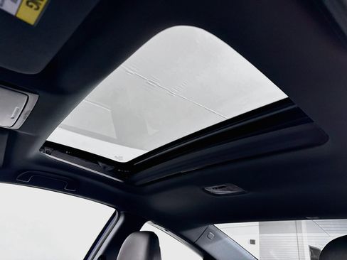 Used 2017 Honda Accord EX-L image 23