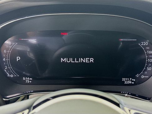 Used 2025 Bentley Flying Spur Plug-In Hybrid AWD/4WD image 13