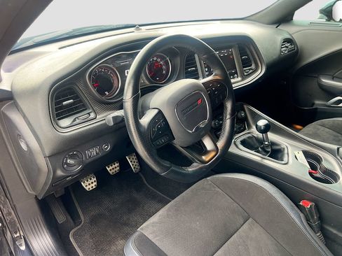 Used 2023 Dodge Challenger R/T Scat Pack RWD image 9