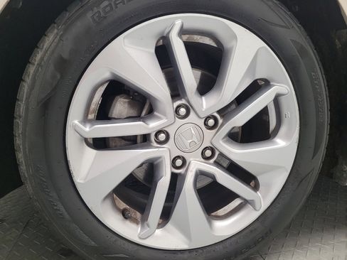 Used 2018 Honda Accord LX image 31