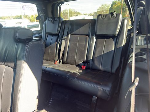 Used 2015 Ford Expedition Platinum image 12