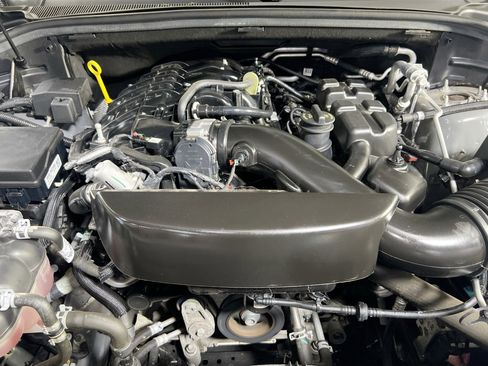 Used 2022 Dodge Durango GT image 32