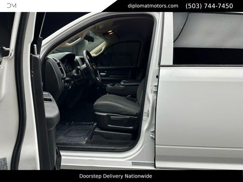 Used 2019 RAM 3500 Tradesman image 17