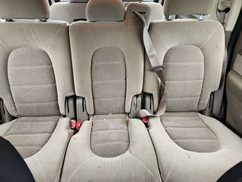 Used 2004 Ford Explorer XLT image 20