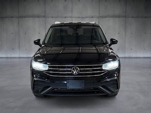 Used 2024 Volkswagen Tiguan SE FWD image 8