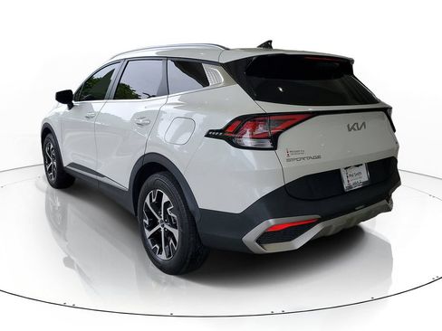 Certified 2023 Kia Sportage EX AWD/4WD image 4