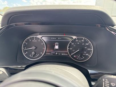 Used 2025 Nissan Pathfinder SV