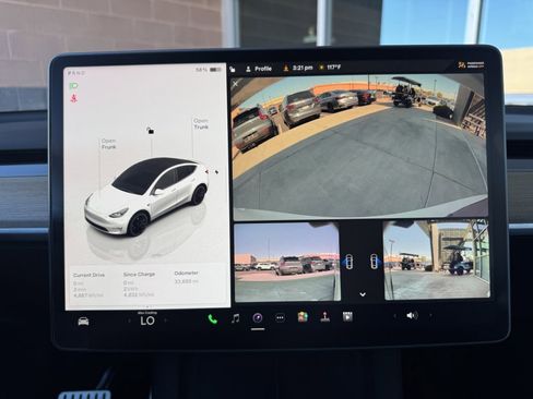 Used 2022 Tesla Model Y Performance image 22